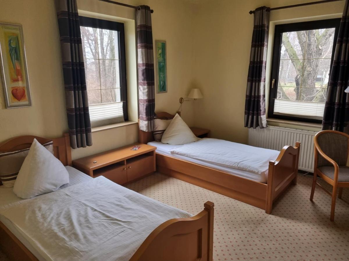 Altes Teichhaus - Pension Ottendorf-Okrilla Zewnętrze zdjęcie